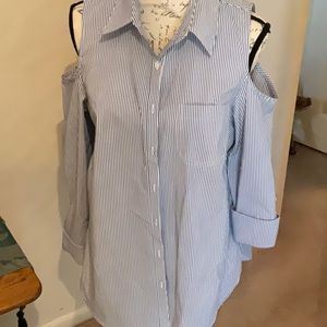 COPY - Sharagano blouse sz L NWT. Never worn. Navy /w pin stripe.